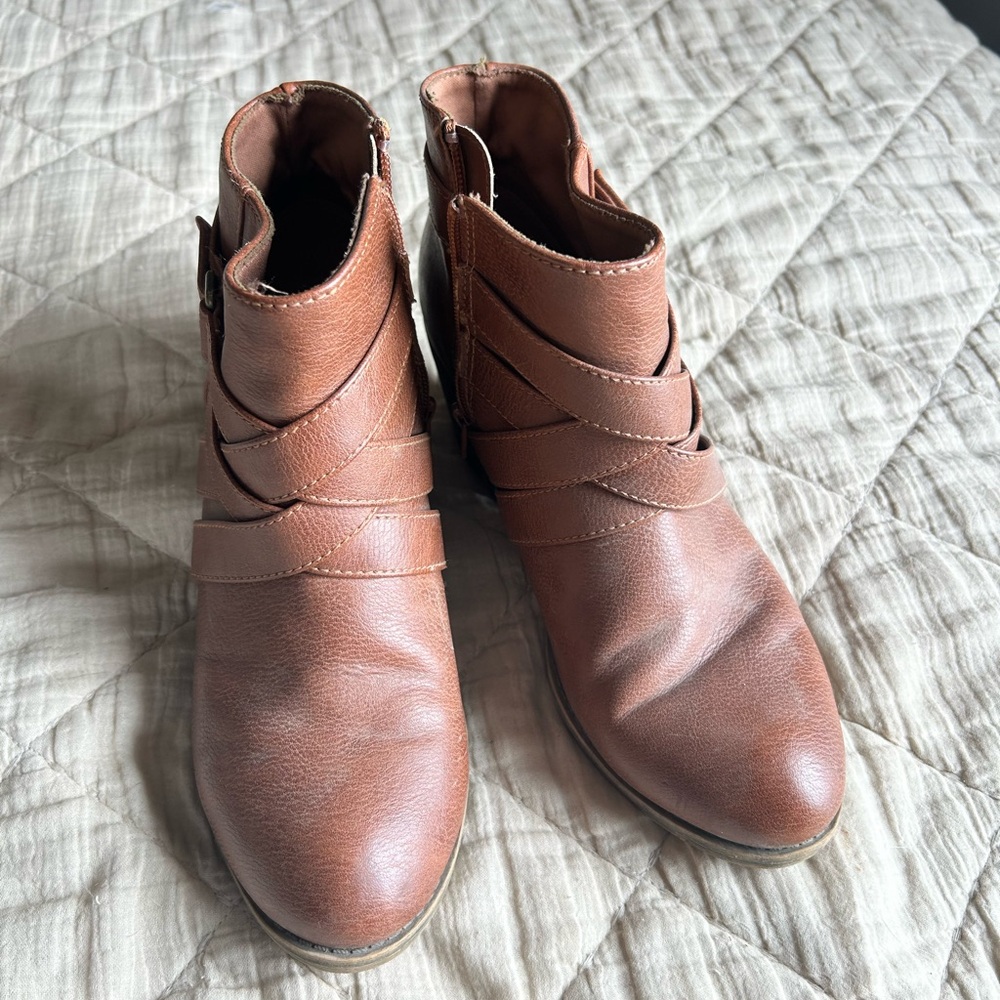 American Eagle Outfitters Brown Wrap-Detail Ankle Booties